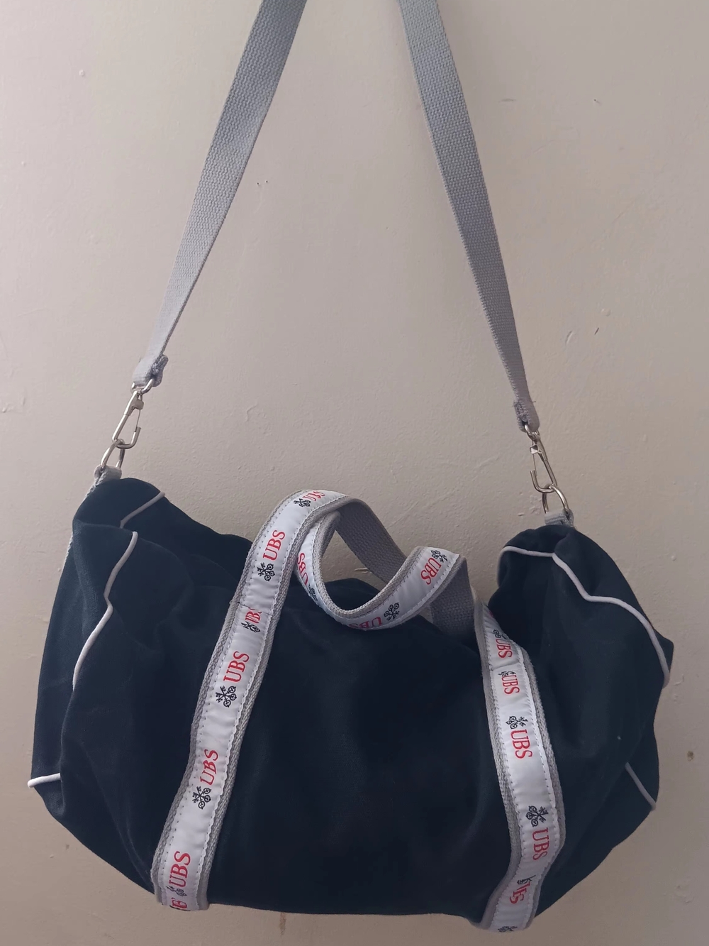 Black Women’s Shoulder Bag with White Trim